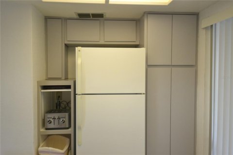 Condominio en alquiler en Oldsmar, Florida, 2 dormitorios, 85.84 m2 № 1742990 - foto 6