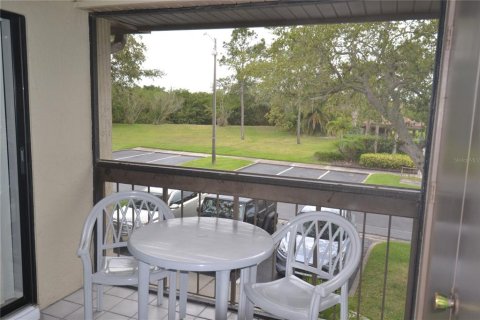 Condominio en alquiler en Oldsmar, Florida, 2 dormitorios, 85.84 m2 № 1742990 - foto 7