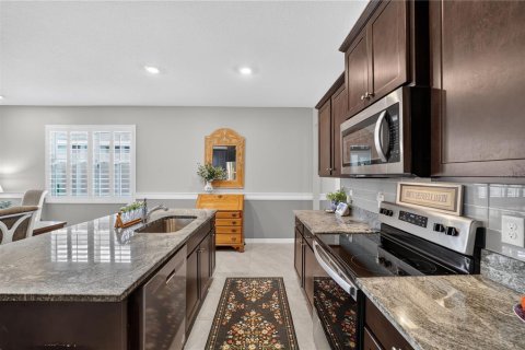 Casa en venta en Wildwood, Florida, 3 dormitorios, 149.94 m2 № 2138771 - foto 2