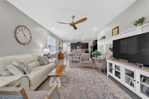 Casa en venta en Wildwood, Florida, 3 dormitorios, 149.94 m2 № 2138771 - foto 24