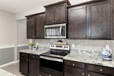 Casa en venta en Wildwood, Florida, 3 dormitorios, 149.94 m2 № 2138771 - foto 30