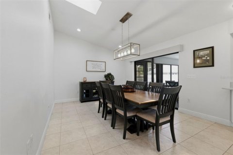 Casa en venta en Palm Harbor, Florida, 3 dormitorios, 173.73 m2 № 2381033 - foto 26