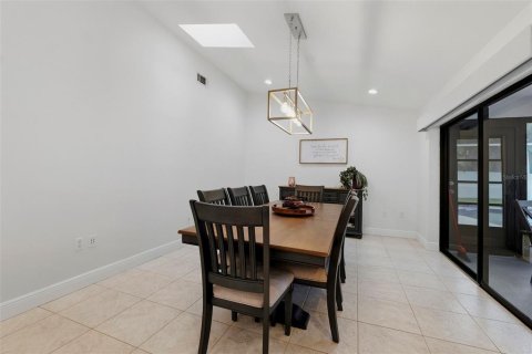 Casa en venta en Palm Harbor, Florida, 3 dormitorios, 173.73 m2 № 2381033 - foto 29