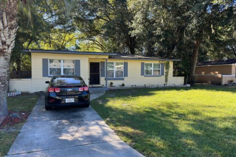 House in Jacksonville, Florida 3 bedrooms, 138.98 sq.m. № 802274 - photo 1