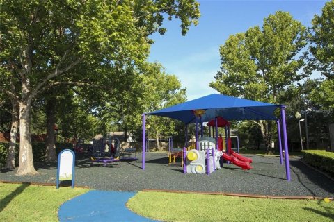 Villa ou maison à vendre à Oviedo, Floride: 3 chambres, 104.89 m2 № 1903888 - photo 18