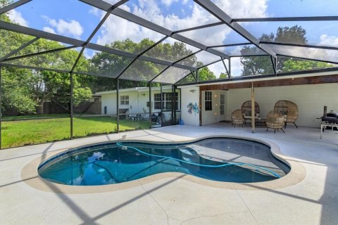 House in Orlando, Florida 3 bedrooms, 181.35 sq.m. № 2258206 - photo 26