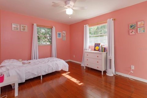 House in Orlando, Florida 3 bedrooms, 181.35 sq.m. № 2258206 - photo 19