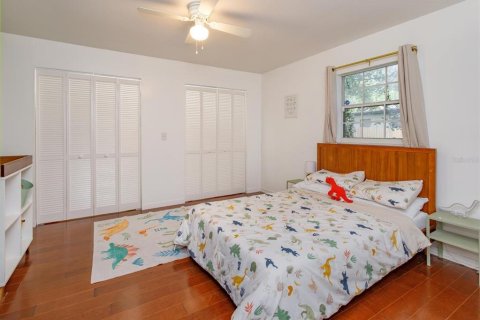 House in Orlando, Florida 3 bedrooms, 181.35 sq.m. № 2258206 - photo 21