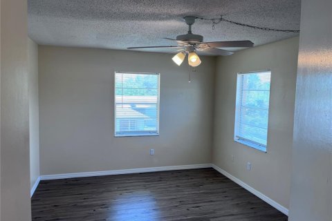 Appartement à louer à Bradenton, Floride: 2 chambres, 92.34 m2 № 1806661 - photo 8