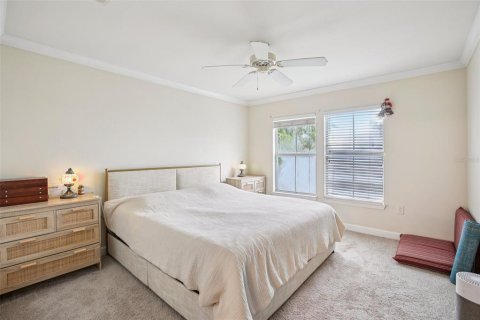 Condo in Tampa, Florida, 2 bedrooms  № 1847167 - photo 14