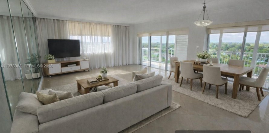 Кондоминиум с 2 спальнями в Холливуд, Флорида № 2049307