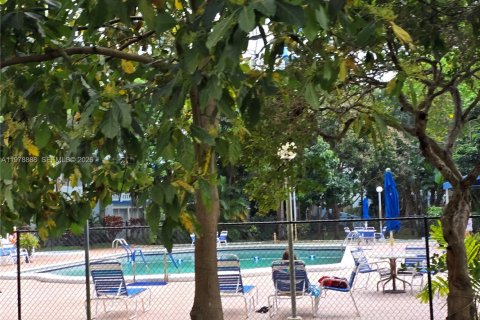 Купить кондоминиум в Холливуд, Флорида 2 спальни, 124.86м2, № 2049307 - фото 9