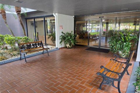 Купить кондоминиум в Холливуд, Флорида 2 спальни, 124.86м2, № 2049307 - фото 7