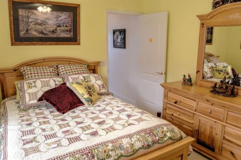House in Sarasota, Florida 3 bedrooms, 219.81 sq.m. № 2291941 - photo 22