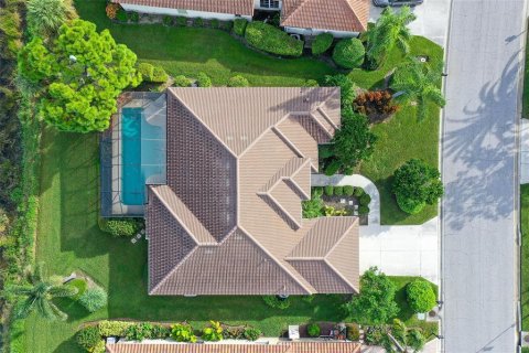 House in Sarasota, Florida 3 bedrooms, 219.81 sq.m. № 2291941 - photo 13