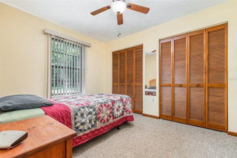 House in Osteen, Florida 3 bedrooms, 154.68 sq.m. № 1911323 - photo 18