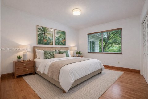 Villa ou maison à vendre à Coral Gables, Floride: 3 chambres, 212.56 m2 № 2066146 - photo 13