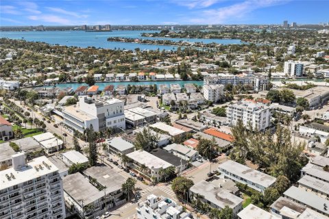 Propiedad comercial en venta en Miami Beach, Florida, 318.19 m2 № 2065274 - foto 3