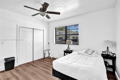 Propiedad comercial en venta en Miami Beach, Florida, 318.19 m2 № 2065274 - foto 7