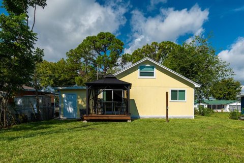 House in Port Orange, Florida 3 bedrooms, 77.48 sq.m. № 1900126 - photo 20