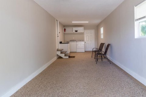 House in Port Orange, Florida 3 bedrooms, 77.48 sq.m. № 1900126 - photo 17