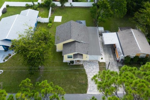 House in Port Orange, Florida 3 bedrooms, 77.48 sq.m. № 1900126 - photo 29