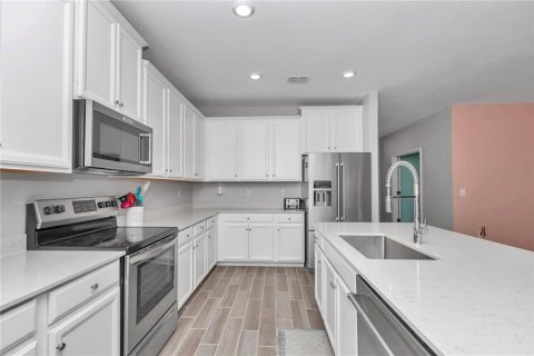Villa ou maison à vendre à Ocala, Floride: 3 chambres, 189.43 m2 № 1550877 - photo 2