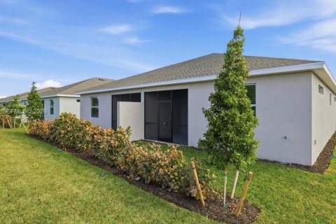 Casa en alquiler en Lehigh Acres, Florida, 3 dormitorios № 2076552 - foto 6