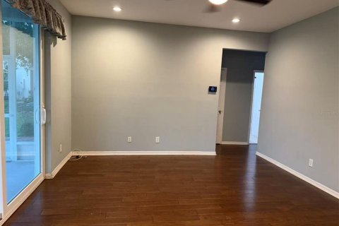 Casa en alquiler en Orlando, Florida, 5 dormitorios, 256.41 m2 № 1911744 - foto 10