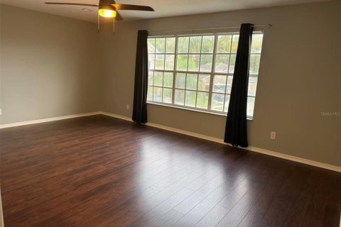Casa en alquiler en Orlando, Florida, 5 dormitorios, 256.41 m2 № 1911744 - foto 16