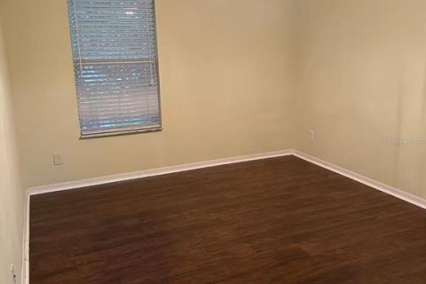 Casa en alquiler en Orlando, Florida, 5 dormitorios, 256.41 m2 № 1911744 - foto 15