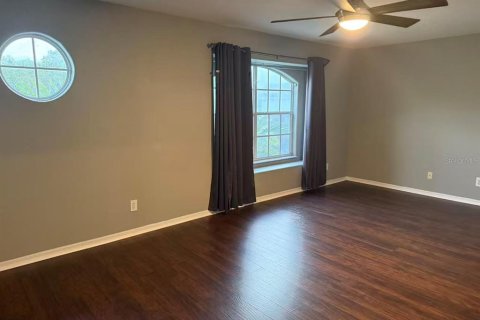 Casa en alquiler en Orlando, Florida, 5 dormitorios, 256.41 m2 № 1911744 - foto 24