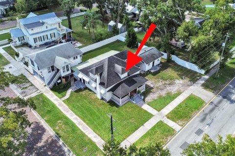 House in Plant City, Florida 8 bedrooms, 282.89 sq.m. № 2229251 - photo 15