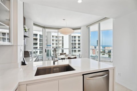 Condominio en venta en Aventura, Florida, 3 dormitorios, 245.26 m2 № 1864222 - foto 14