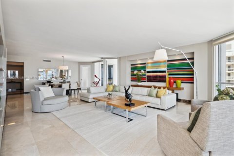Condominio en venta en Aventura, Florida, 3 dormitorios, 245.26 m2 № 1864222 - foto 10