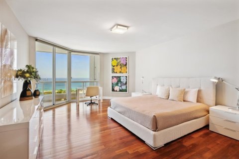 Condominio en venta en Aventura, Florida, 3 dormitorios, 245.26 m2 № 1864222 - foto 18