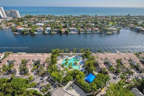 Condominio en venta en Aventura, Florida, 3 dormitorios, 245.26 m2 № 1864222 - foto 6