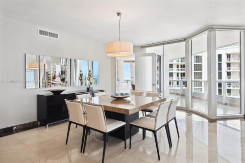 Condominio en venta en Aventura, Florida, 3 dormitorios, 245.26 m2 № 1864222 - foto 12