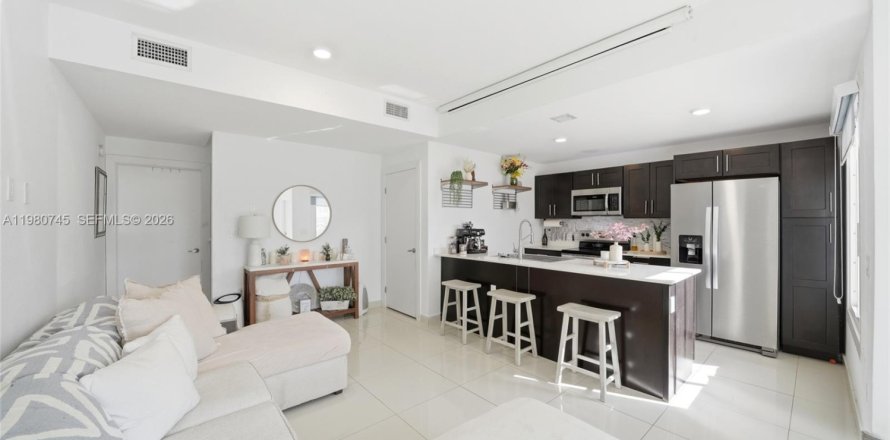 Таунхаус в Хомстед, Флорида 4 спальни № 2049175