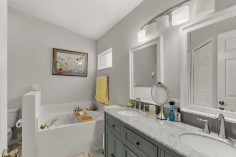 Casa en venta en Vero Beach, Florida, 3 dormitorios, 155.89 m2 № 2340889 - foto 25