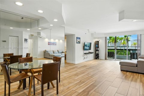 Condo in Aventura, Florida, 3 bedrooms № 1991479 - photo 3