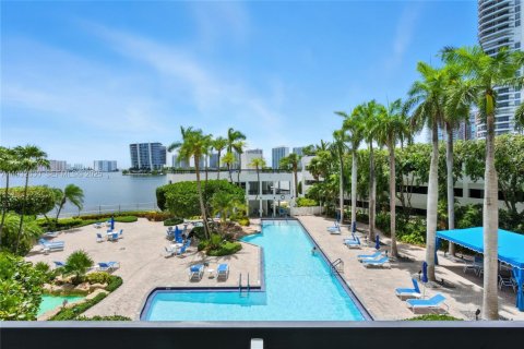 Condo in Aventura, Florida, 3 bedrooms № 1991479 - photo 7