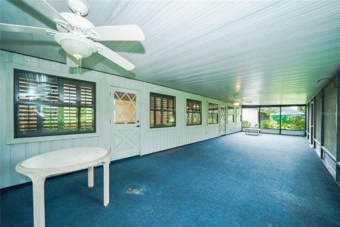 House in Dade City, Florida 2 bedrooms, 218.97 sq.m. № 1780642 - photo 25
