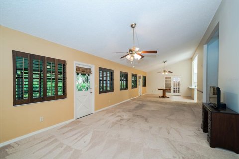 House in Dade City, Florida 2 bedrooms, 218.97 sq.m. № 1780642 - photo 13