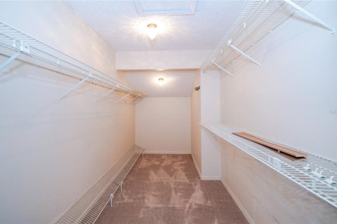 House in Dade City, Florida 2 bedrooms, 218.97 sq.m. № 1780642 - photo 15