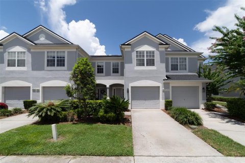 Adosado en alquiler en Orlando, Florida, 3 dormitorios, 163.69 m2 № 1879263 - foto 1