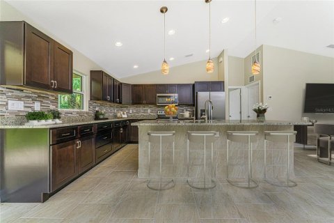 Купить виллу или дом в Норт-Порт, Флорида 7 комнат, 133.5м2, № 1903608 - фото 6