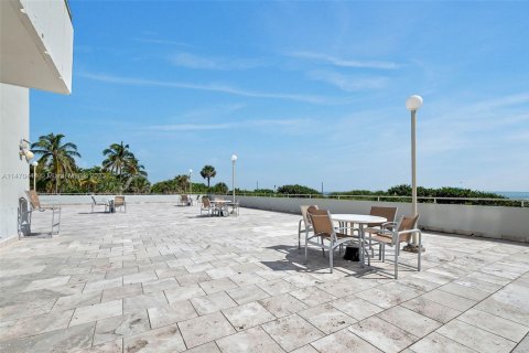 Condominio en venta en Miami Beach, Florida, 1 dormitorio, 60.94 m2 № 1706665 - foto 12