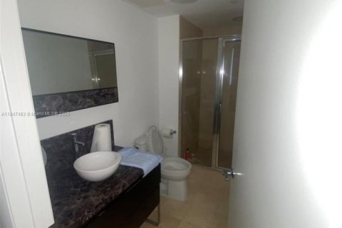 Condominio en venta en Hallandale Beach, Florida, 3 dormitorios, 145.95 m2 № 1847792 - foto 18