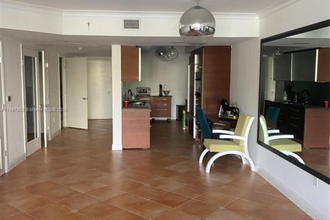 Condominio en venta en Hallandale Beach, Florida, 3 dormitorios, 145.95 m2 № 1847792 - foto 20